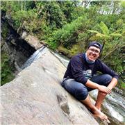 Profesor de danza tradicional y latina con experiencia de 15 años danzando y 8 enseñando